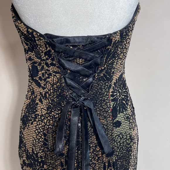 NWT Prom Victoria’s Sequins Rhinestones Black/Gold Gown Dress Women’s Size 6 - Picture 8 of 16